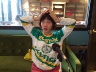 「ザ・トライブ」をコムアイが紹介♪