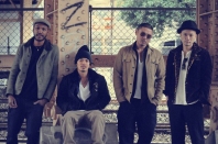 【ブログ-銀座】今日は4人でYALLAの家に飛び込んだようなRADIO